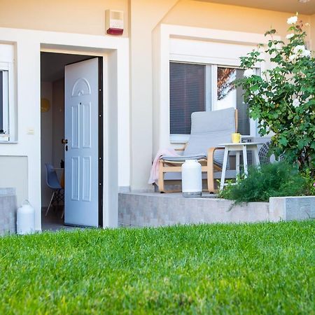 Yelayellow House Near To Airport, Rafina Port And Metropolitan Expo Artemi Extérieur photo